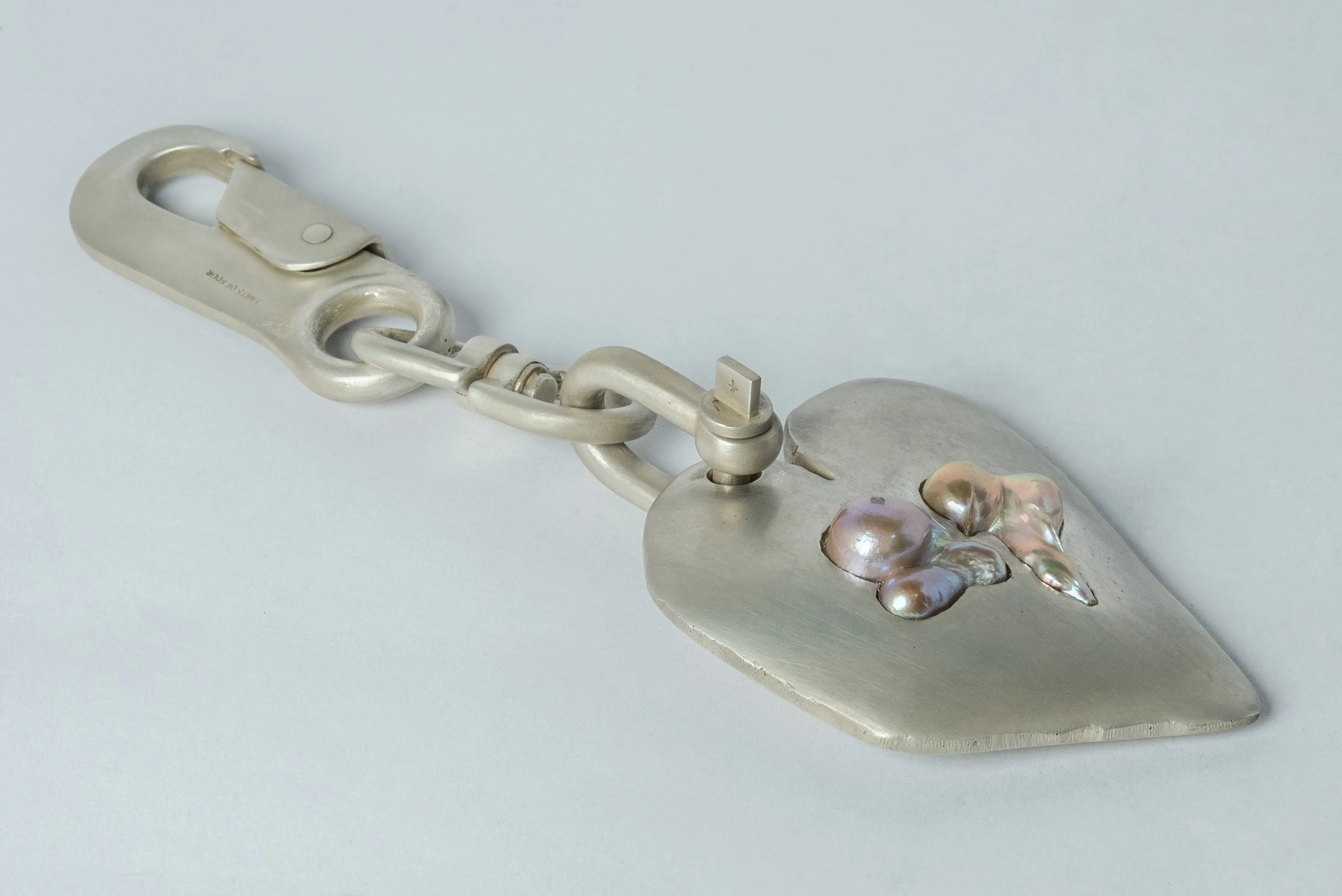 Jazz's Solid Heart Charm (Big, 2 Rainbow Pearls, AS RPRL)