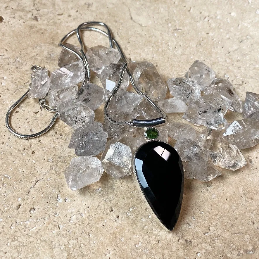 Onyx Teardrop Necklace - Amrita